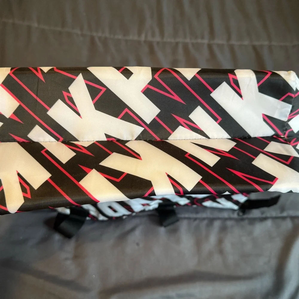 Victoria's Secret PINK Insulated Tote Bag - Black and White - Picture 4 of 6